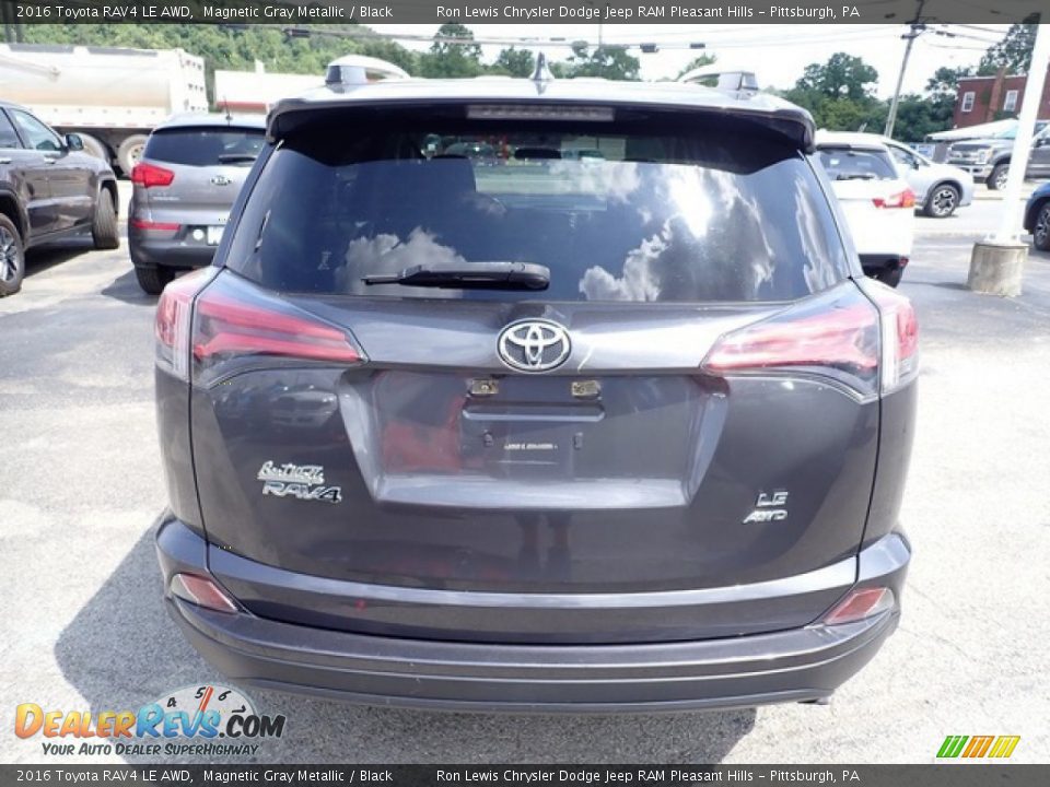 2016 Toyota RAV4 LE AWD Magnetic Gray Metallic / Black Photo #4