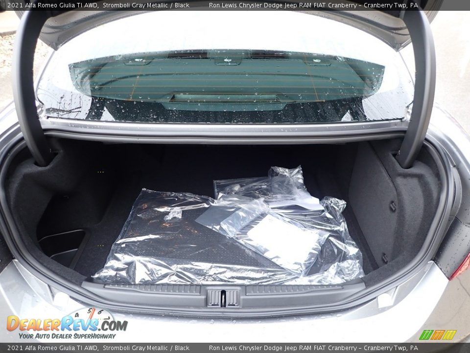 2021 Alfa Romeo Giulia TI AWD Stromboli Gray Metallic / Black Photo #7