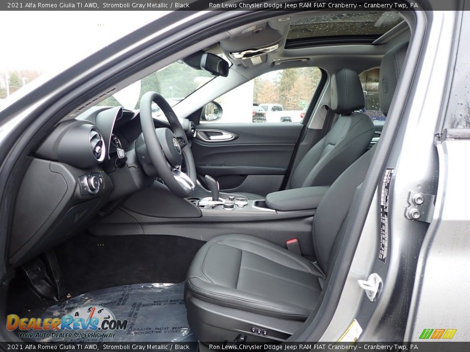 2021 Alfa Romeo Giulia TI AWD Stromboli Gray Metallic / Black Photo #12