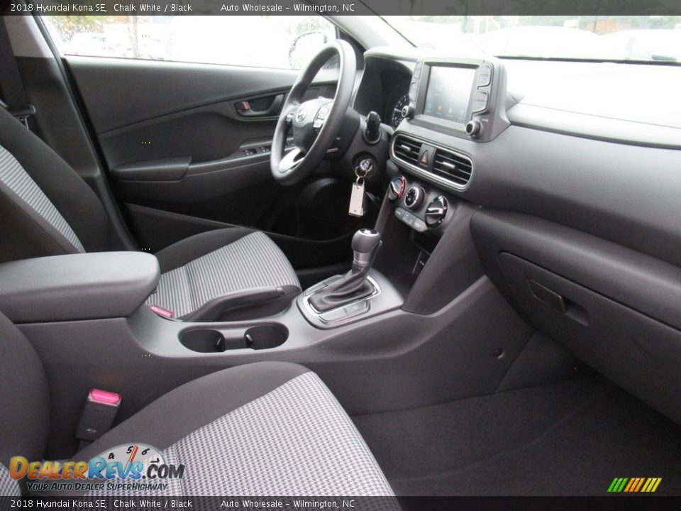2018 Hyundai Kona SE Chalk White / Black Photo #12