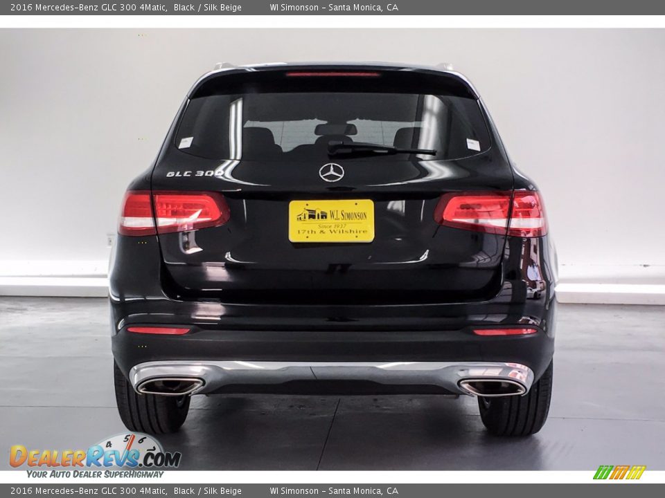 2016 Mercedes-Benz GLC 300 4Matic Black / Silk Beige Photo #3