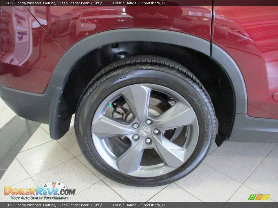 2019 Honda Passport Touring Deep Scarlet Pearl / Gray Photo #6