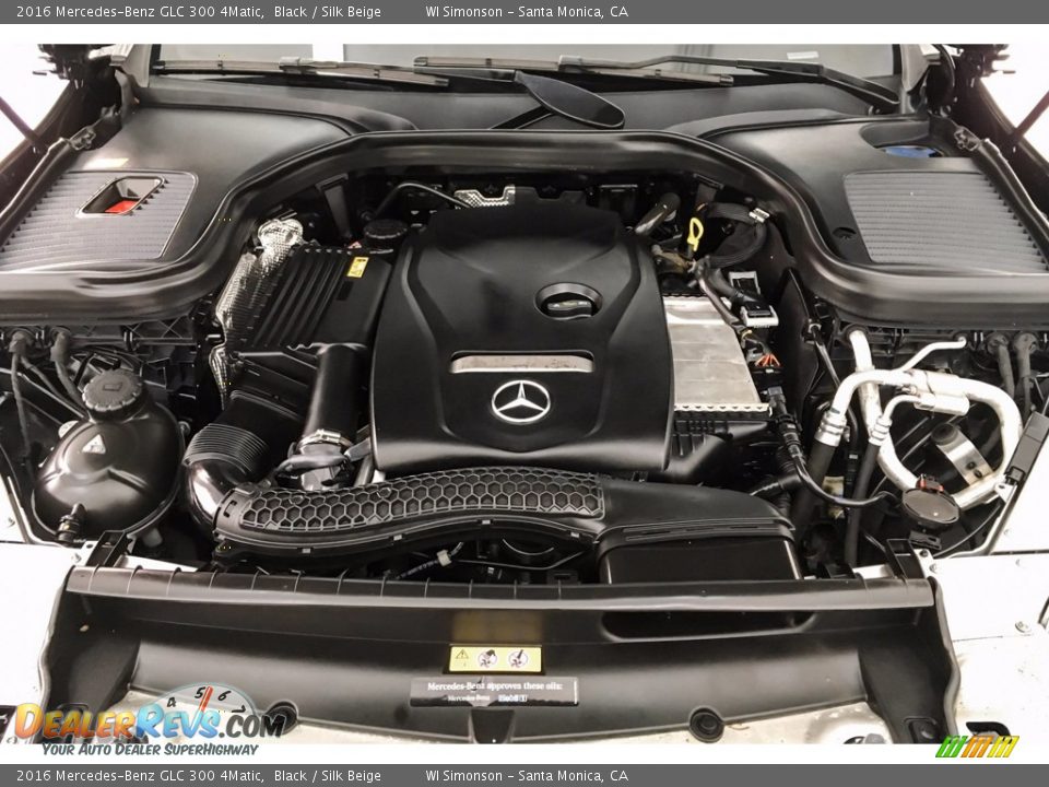 2016 Mercedes-Benz GLC 300 4Matic Black / Silk Beige Photo #9