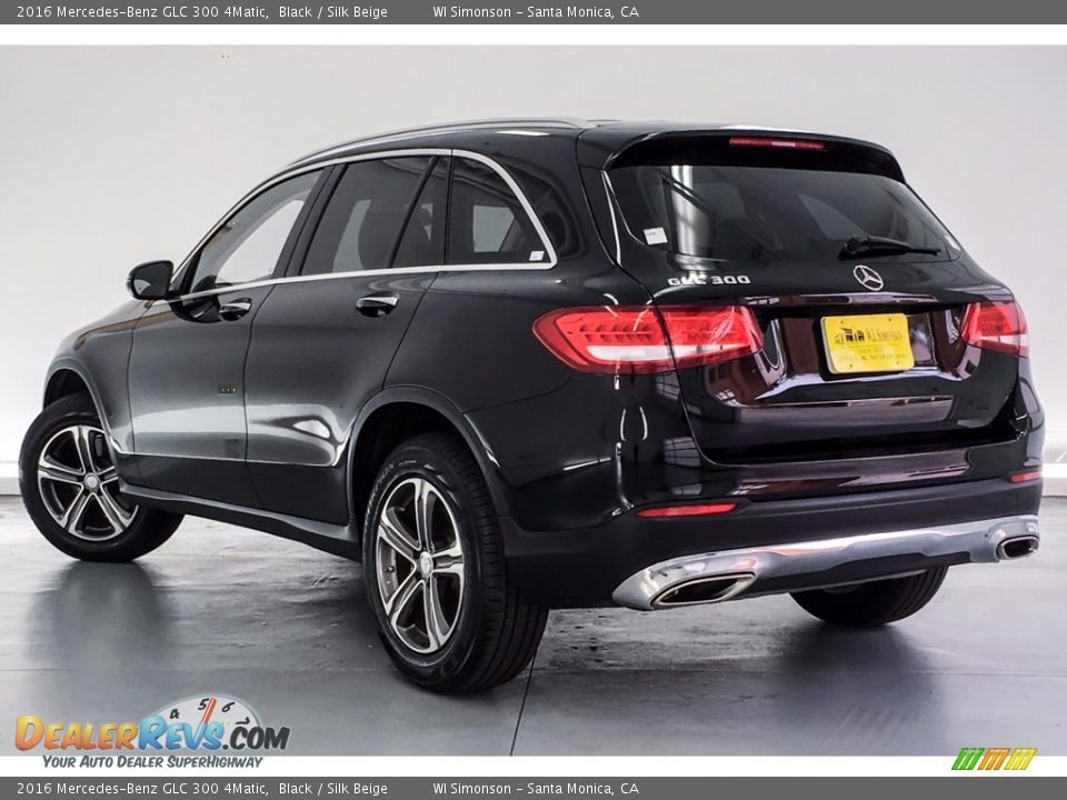 2016 Mercedes-Benz GLC 300 4Matic Black / Silk Beige Photo #10