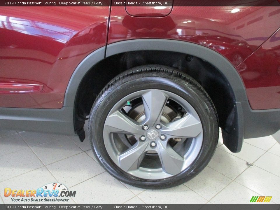 2019 Honda Passport Touring Deep Scarlet Pearl / Gray Photo #11
