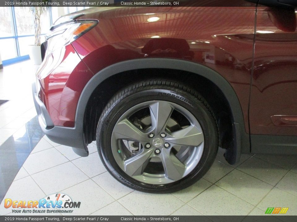 2019 Honda Passport Touring Deep Scarlet Pearl / Gray Photo #12