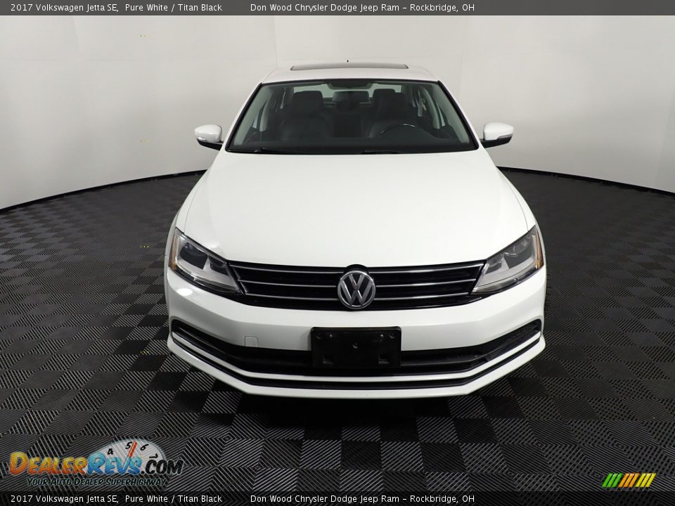 2017 Volkswagen Jetta SE Pure White / Titan Black Photo #6