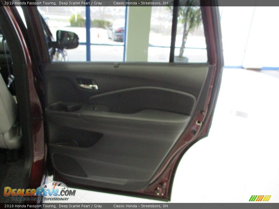 2019 Honda Passport Touring Deep Scarlet Pearl / Gray Photo #19