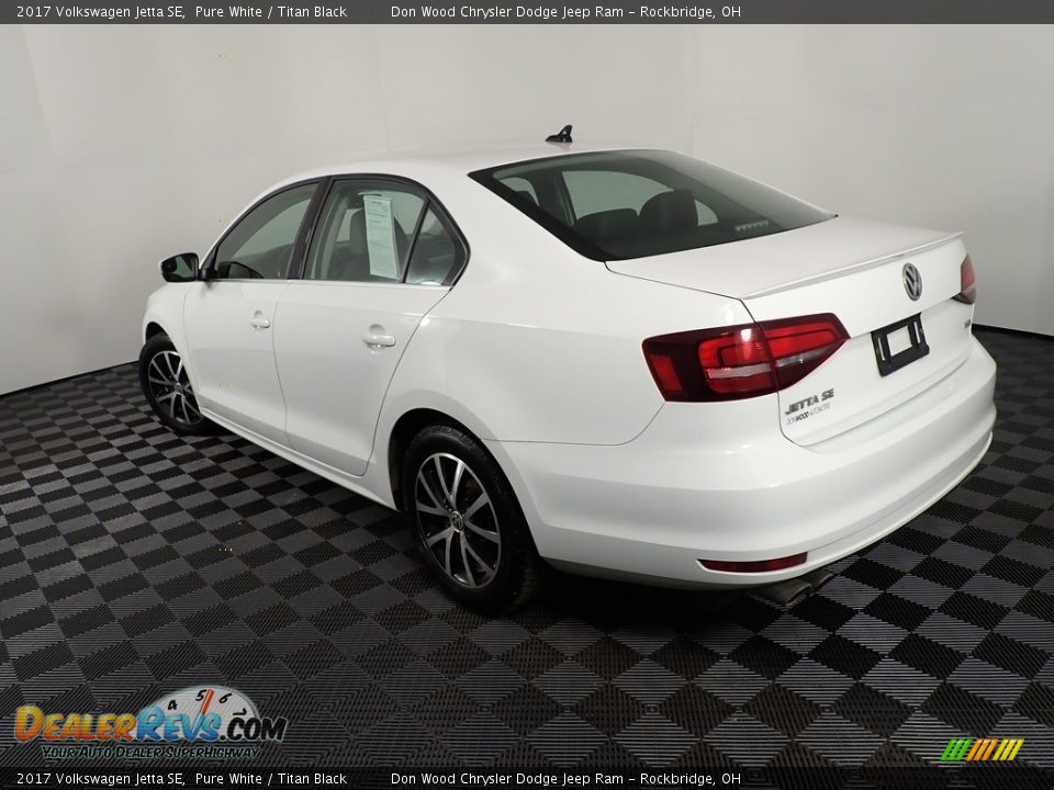 2017 Volkswagen Jetta SE Pure White / Titan Black Photo #12