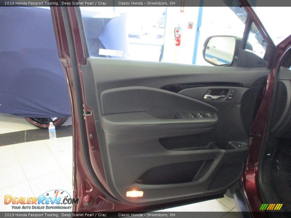2019 Honda Passport Touring Deep Scarlet Pearl / Gray Photo #25