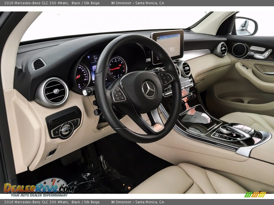 2016 Mercedes-Benz GLC 300 4Matic Black / Silk Beige Photo #23