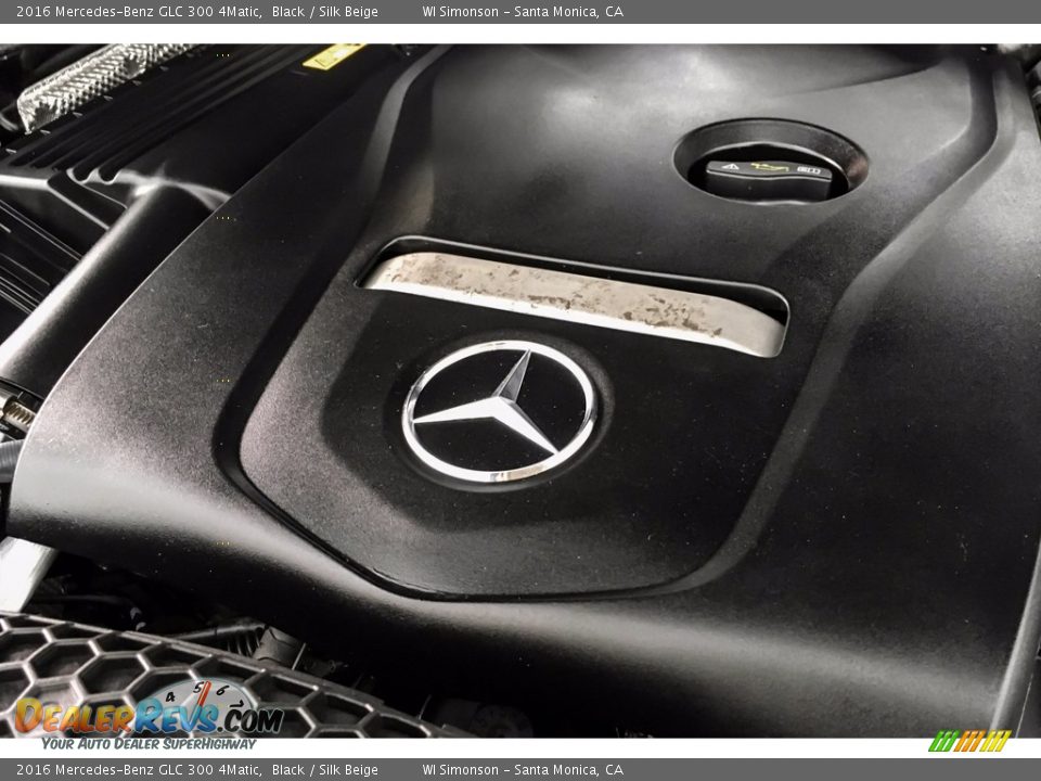 2016 Mercedes-Benz GLC 300 4Matic Black / Silk Beige Photo #32