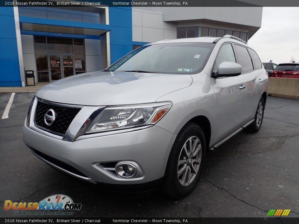 Brilliant Silver 2016 Nissan Pathfinder SV Photo #2