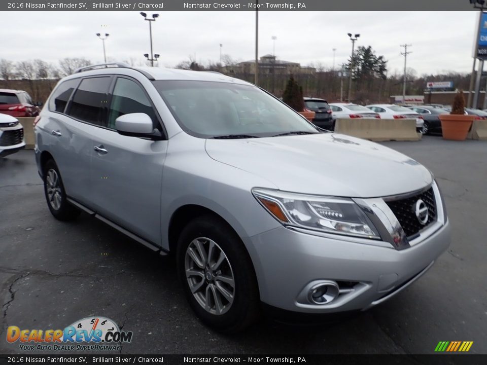 Brilliant Silver 2016 Nissan Pathfinder SV Photo #11