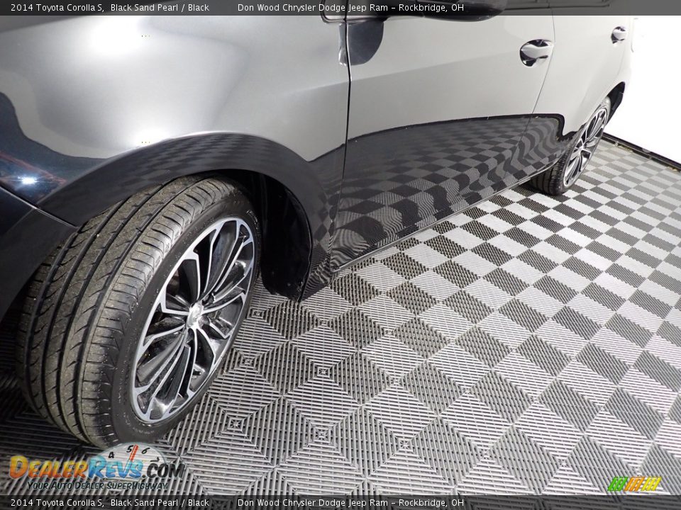 2014 Toyota Corolla S Black Sand Pearl / Black Photo #9