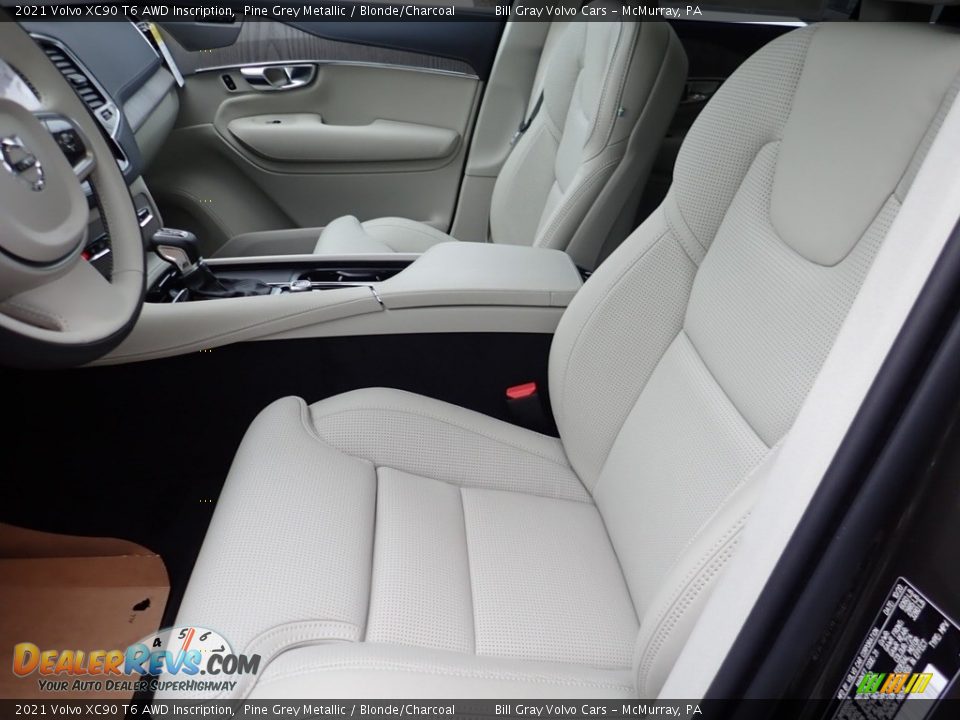 2021 Volvo XC90 T6 AWD Inscription Pine Grey Metallic / Blonde/Charcoal Photo #7