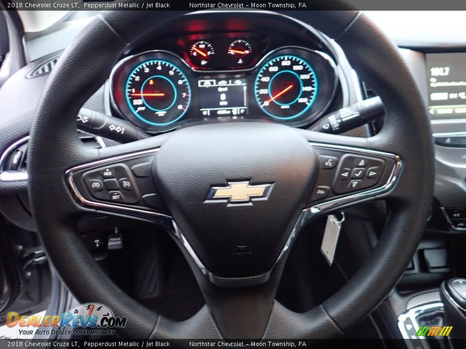 2018 Chevrolet Cruze LT Pepperdust Metallic / Jet Black Photo #26