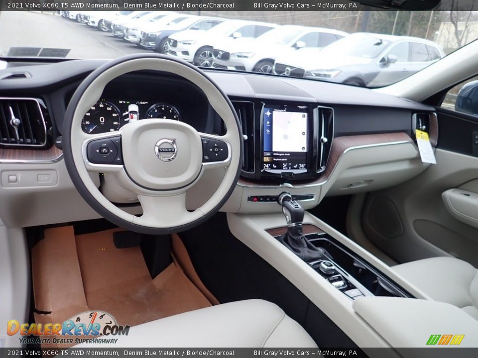 Blonde/Charcoal Interior - 2021 Volvo XC60 T5 AWD Momentum Photo #9