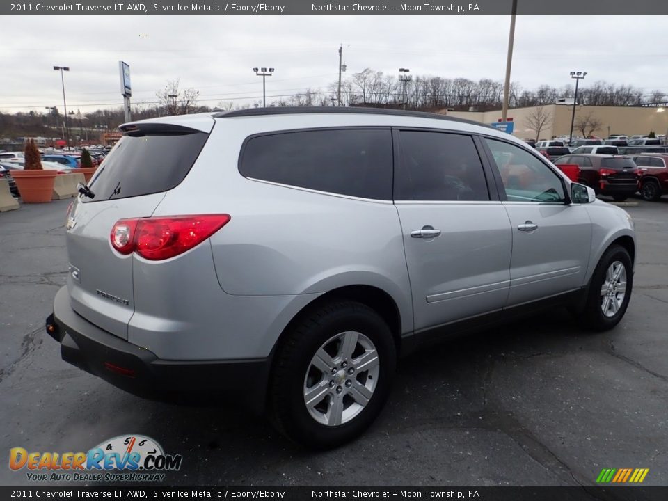 2011 Chevrolet Traverse LT AWD Silver Ice Metallic / Ebony/Ebony Photo #9