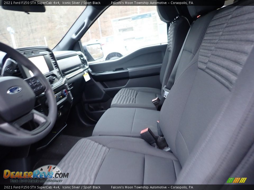 Front Seat of 2021 Ford F150 STX SuperCab 4x4 Photo #8
