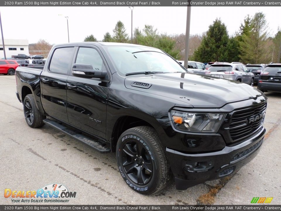 Front 3/4 View of 2020 Ram 1500 Big Horn Night Edition Crew Cab 4x4 Photo #3