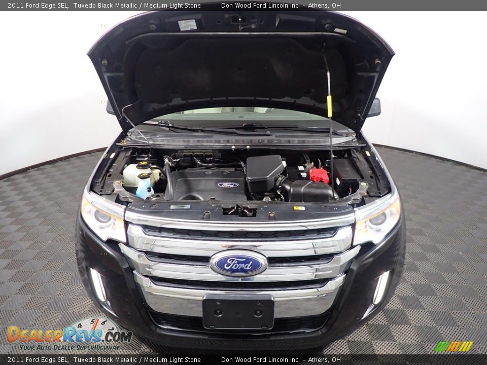 2011 Ford Edge SEL Tuxedo Black Metallic / Medium Light Stone Photo #5