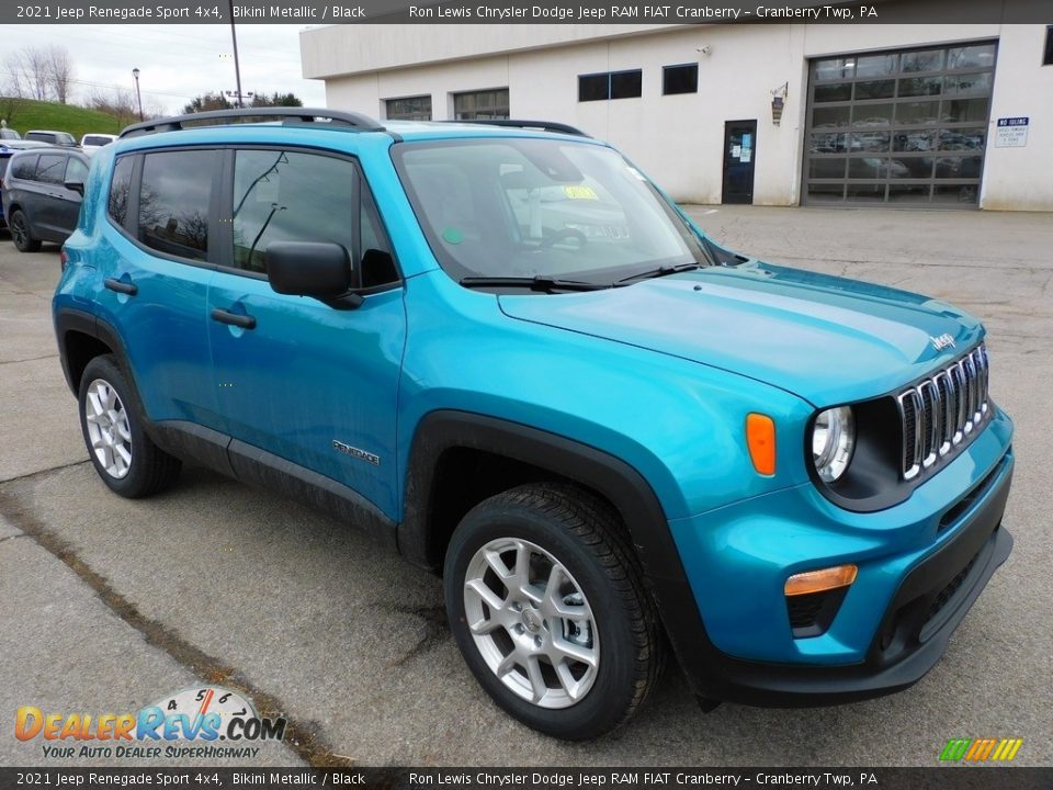 Front 3/4 View of 2021 Jeep Renegade Sport 4x4 Photo #3