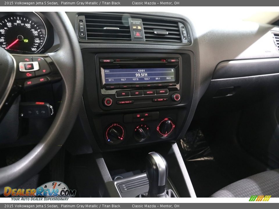 Controls of 2015 Volkswagen Jetta S Sedan Photo #9