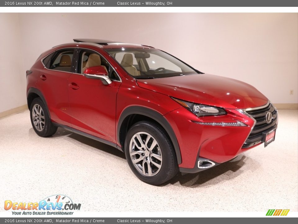 Front 3/4 View of 2016 Lexus NX 200t AWD Photo #1