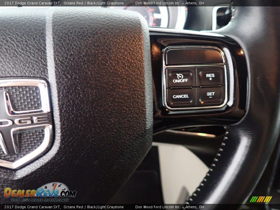 2017 Dodge Grand Caravan SXT Octane Red / Black/Light Graystone Photo #29
