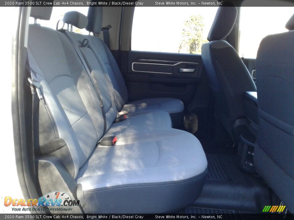 2020 Ram 3500 SLT Crew Cab 4x4 Chassis Bright White / Black/Diesel Gray Photo #15