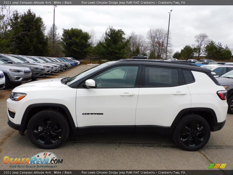 2021 Jeep Compass Altitude 4x4 White / Black Photo #9