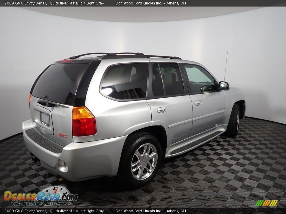 2009 GMC Envoy Denali Quicksilver Metallic / Light Gray Photo #15
