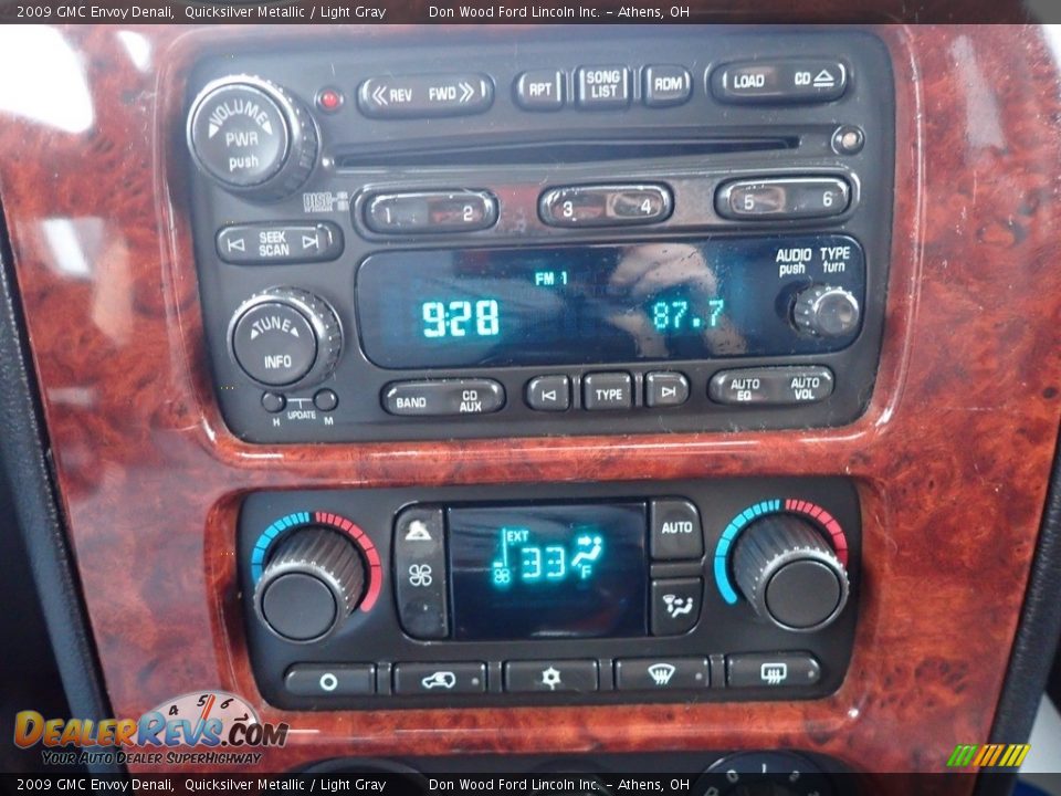 2009 GMC Envoy Denali Quicksilver Metallic / Light Gray Photo #30