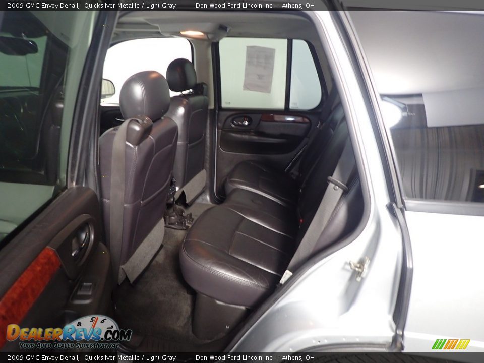 2009 GMC Envoy Denali Quicksilver Metallic / Light Gray Photo #34
