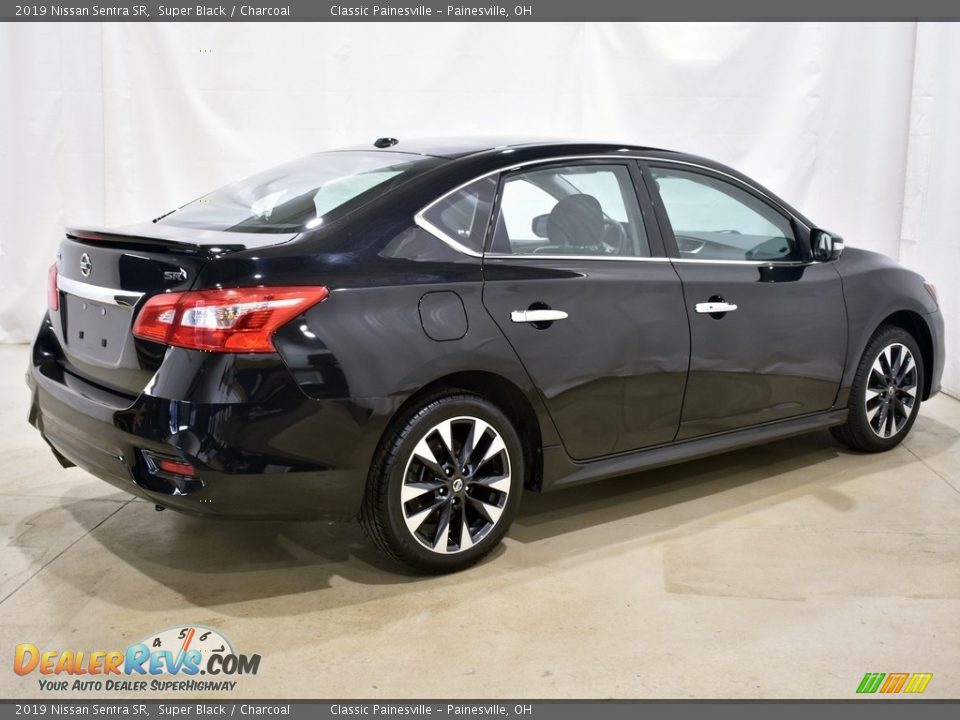 2019 Nissan Sentra SR Super Black / Charcoal Photo #2