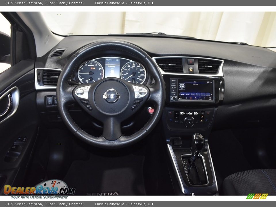 2019 Nissan Sentra SR Super Black / Charcoal Photo #10