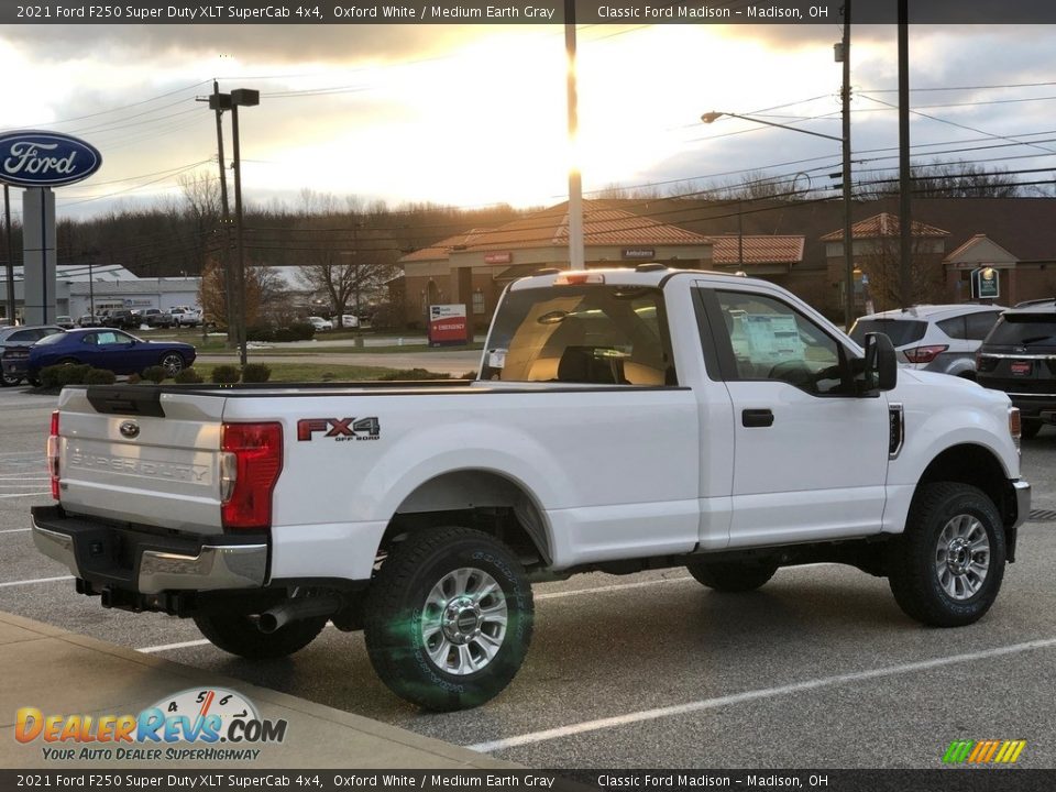 2021 Ford F250 Super Duty XLT SuperCab 4x4 Oxford White / Medium Earth Gray Photo #5