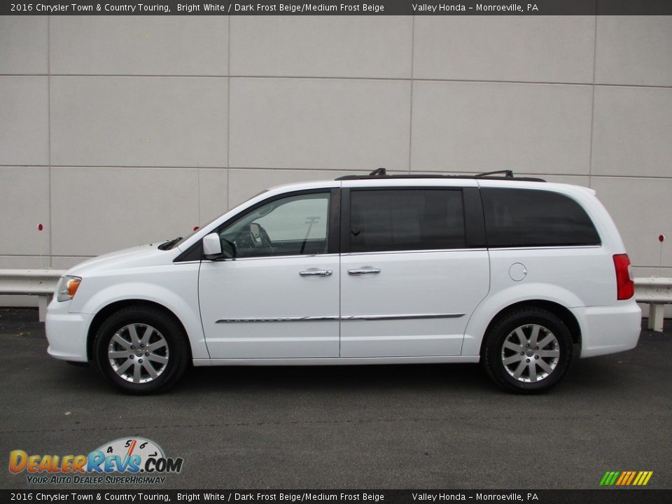 2016 Chrysler Town & Country Touring Bright White / Dark Frost Beige/Medium Frost Beige Photo #2