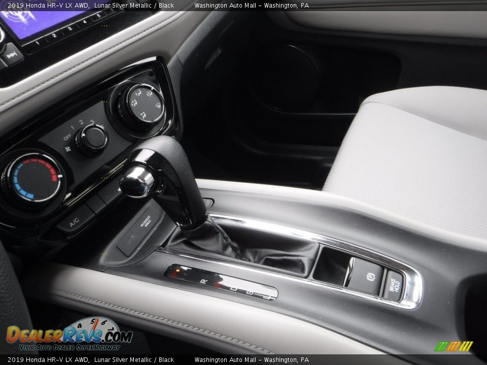 2019 Honda HR-V LX AWD Lunar Silver Metallic / Black Photo #15