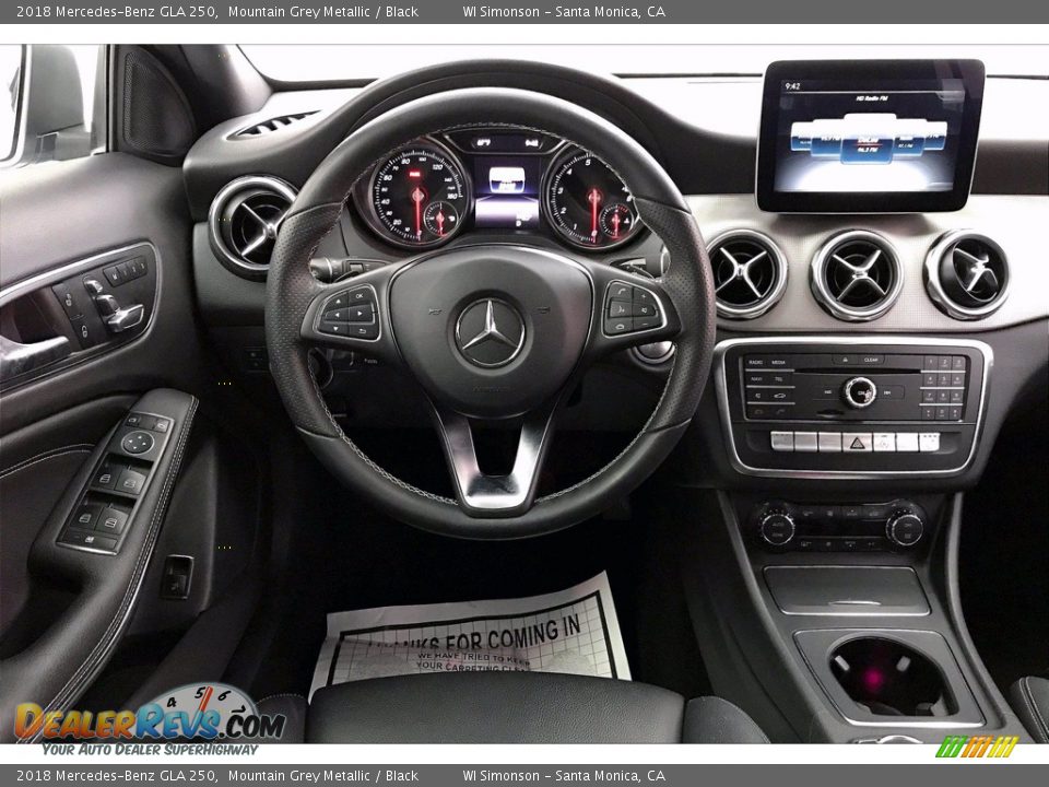 2018 Mercedes-Benz GLA 250 Mountain Grey Metallic / Black Photo #4