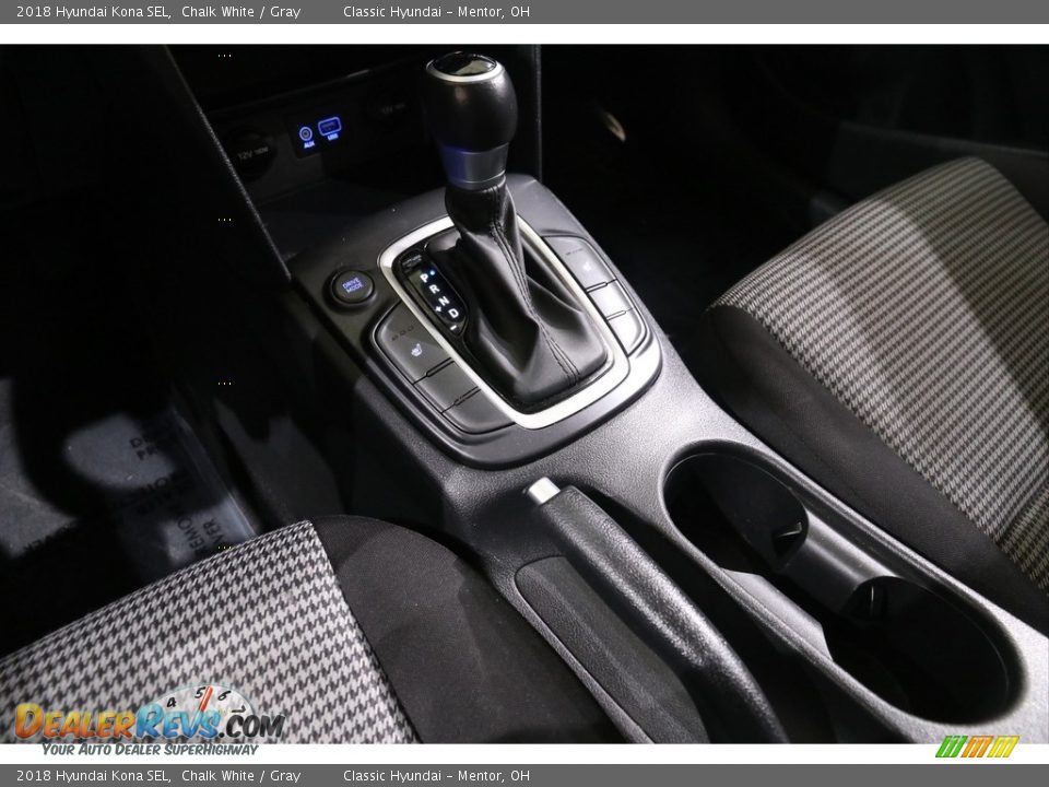 2018 Hyundai Kona SEL Shifter Photo #13