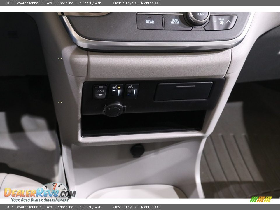 2015 Toyota Sienna XLE AWD Shoreline Blue Pearl / Ash Photo #15