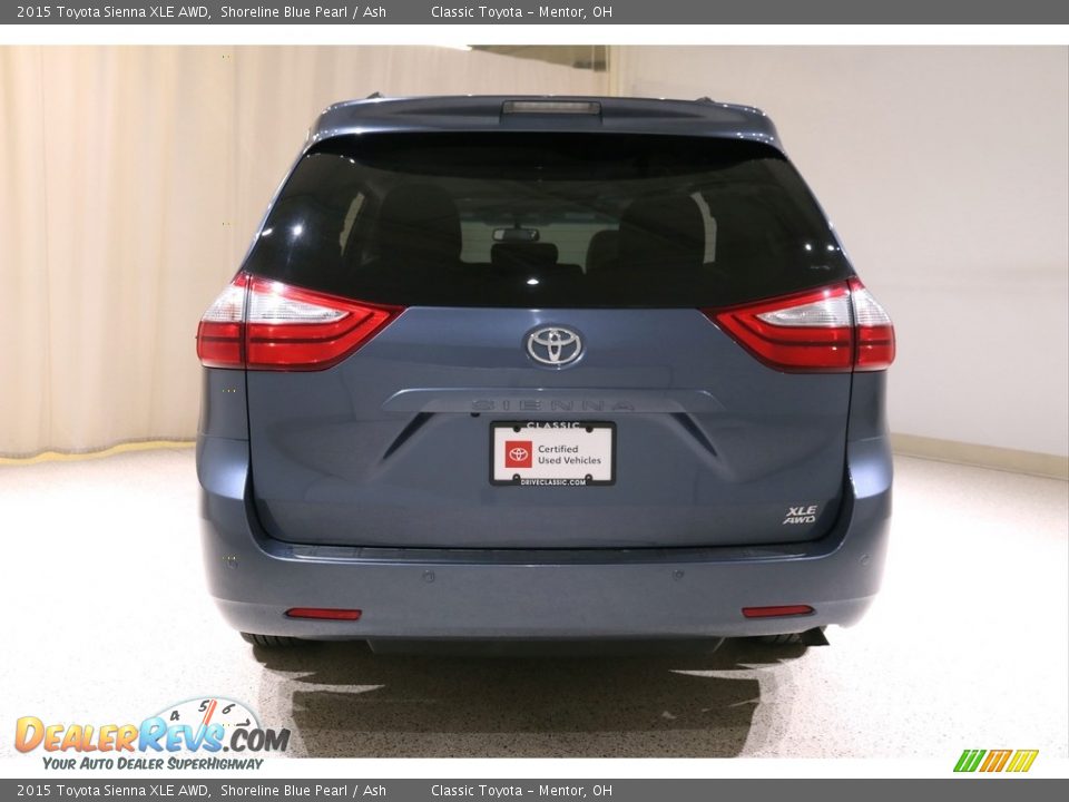 2015 Toyota Sienna XLE AWD Shoreline Blue Pearl / Ash Photo #22