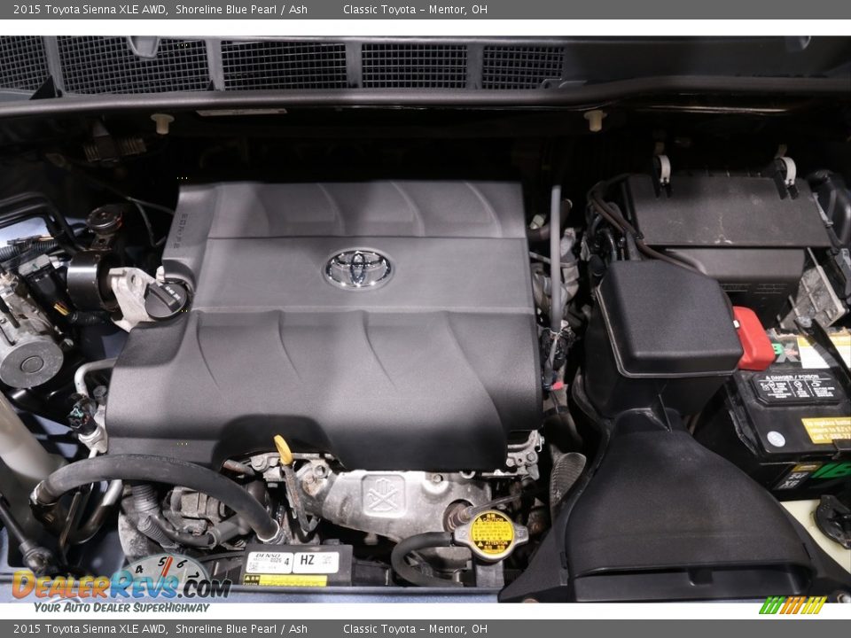 2015 Toyota Sienna XLE AWD Shoreline Blue Pearl / Ash Photo #23