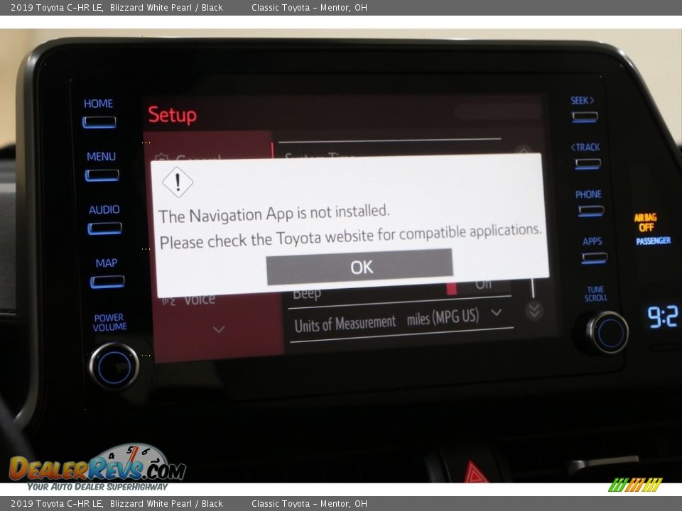 2019 Toyota C-HR LE Blizzard White Pearl / Black Photo #16