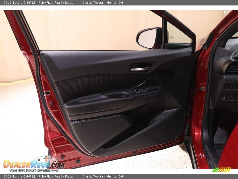 2019 Toyota C-HR LE Ruby Flare Pearl / Black Photo #5