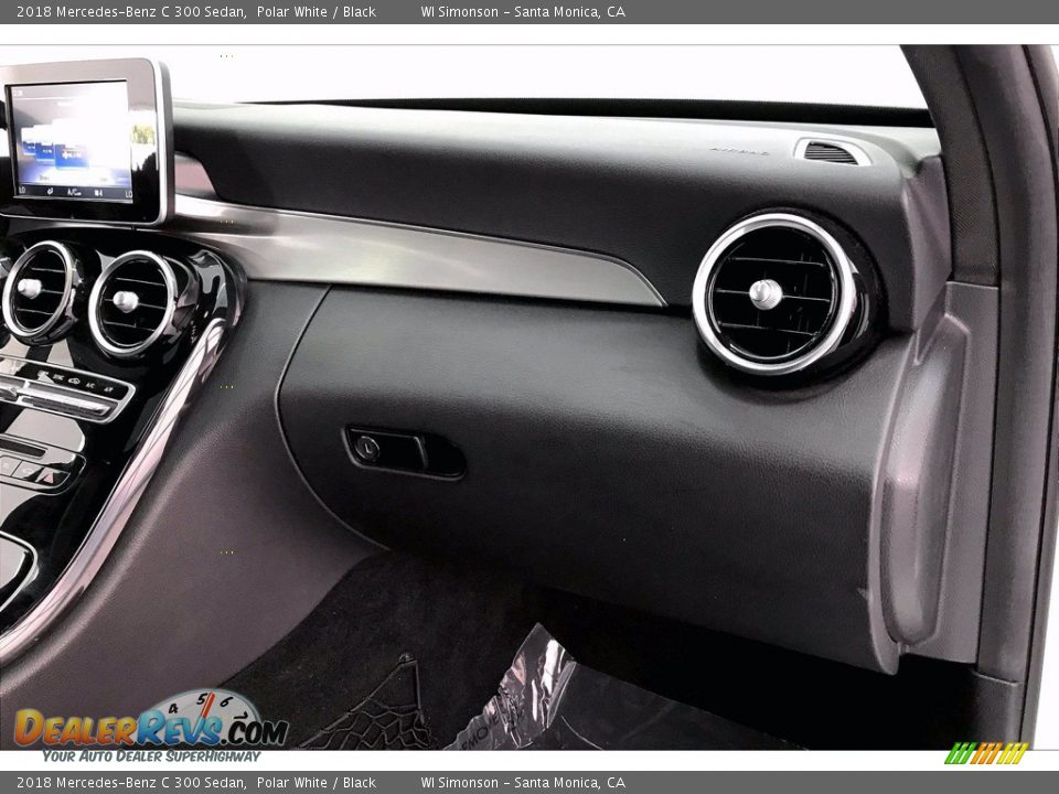 2018 Mercedes-Benz C 300 Sedan Polar White / Black Photo #16