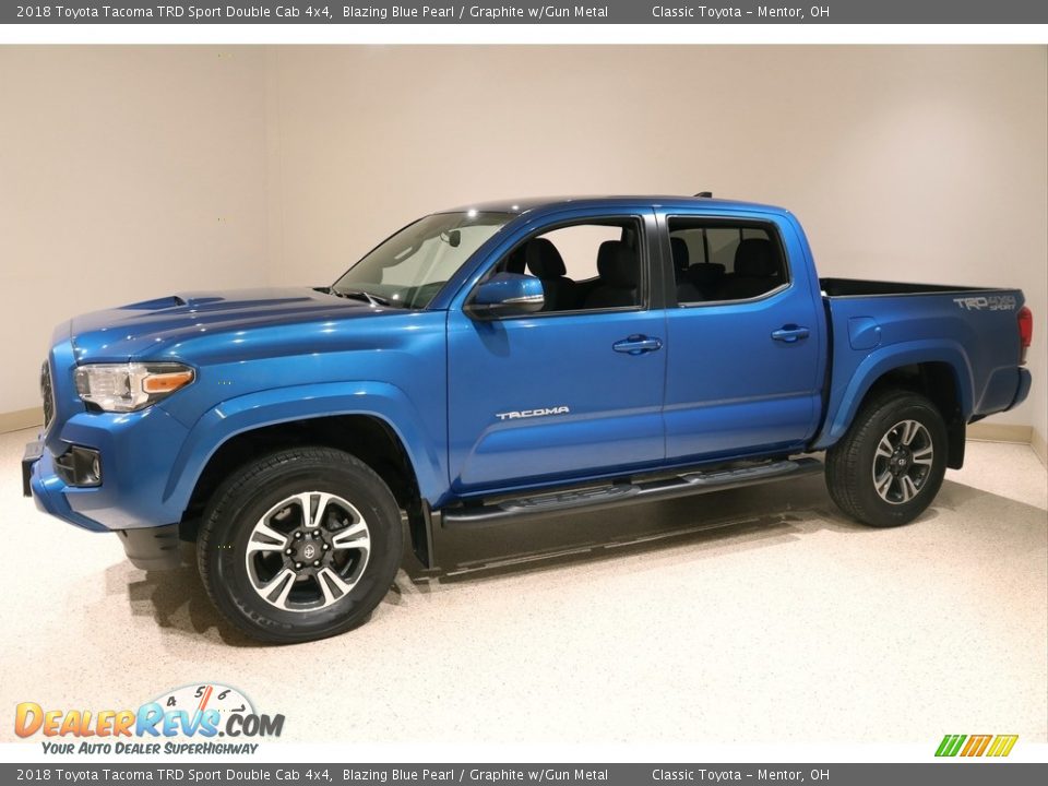 2018 Toyota Tacoma TRD Sport Double Cab 4x4 Blazing Blue Pearl / Graphite w/Gun Metal Photo #3