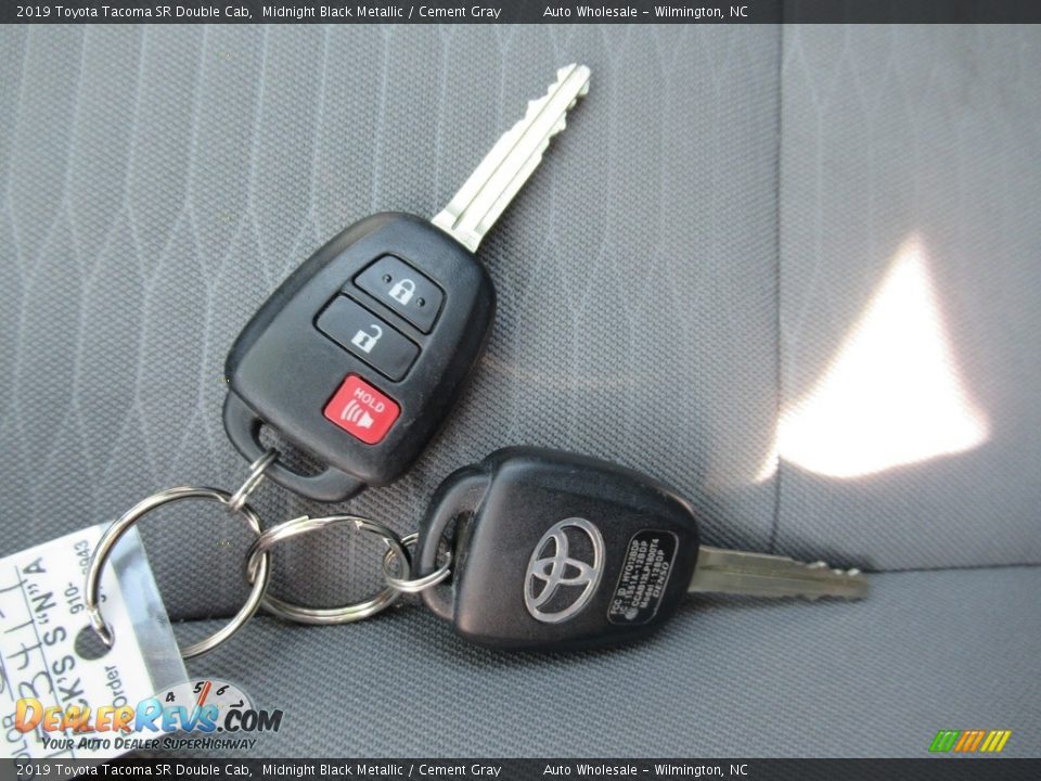 2019 Toyota Tacoma SR Double Cab Midnight Black Metallic / Cement Gray Photo #20